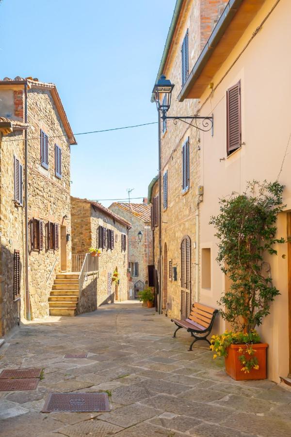 Noi2Vacanze Fortino D'Amore Contignano Exteriör bild